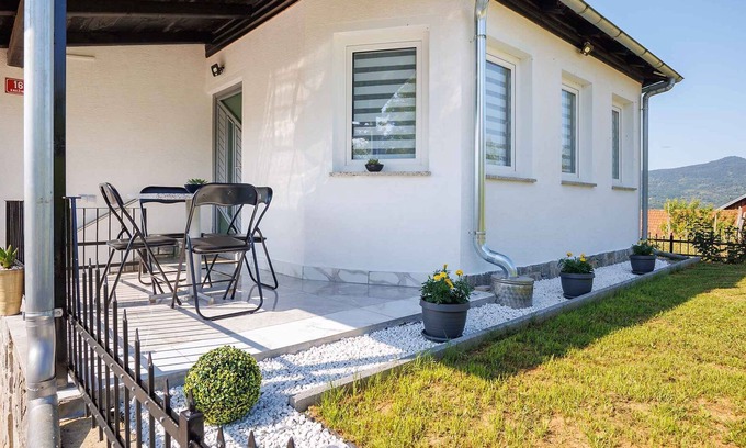 Crnomelj House | Holiday home with peaceful surroundings
