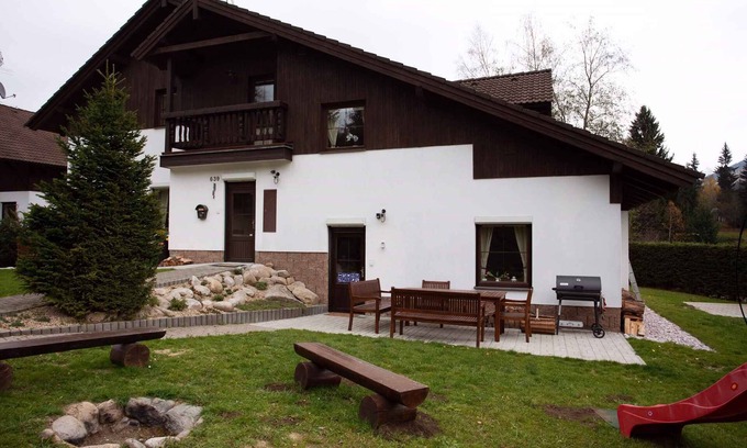 Harrachov House | Holiday home with sauna and shower