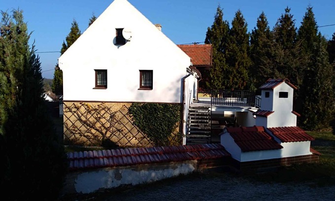 Ksice House | Holiday home with the garden and barbecue