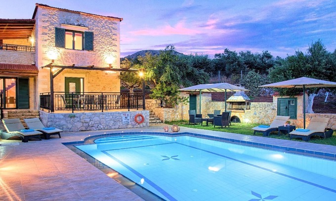 Mathes House | Holiday house Yeoryioupolis Kriti for 1 - 12 persons with 5 bedrooms - Holiday house