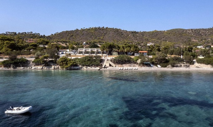 Skaloma House | Holiday house Loutraki Korinthia for 1 - 20 persons with 10 bedrooms - Row house