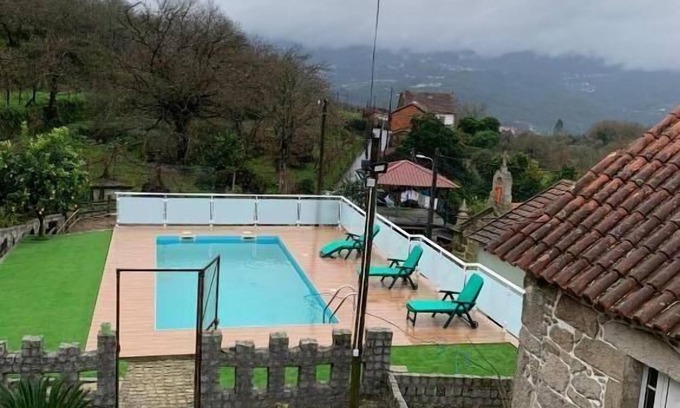 Oliveira de Frades House | Holiday house Oliveira de Frades for 1 - 10 persons with 5 bedrooms - Holiday home