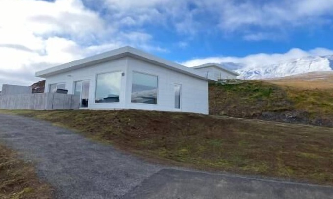 Akureyri House | Holiday house Akureyri for 1 - 6 persons with 3 bedrooms - Holiday home