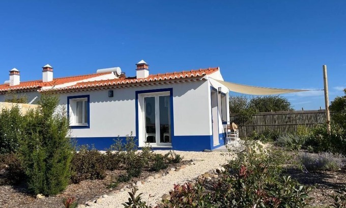 Cabeco de Aguia House | Holiday house Aljezur for 1 - 2 persons with 1 bedroom - Twin house
