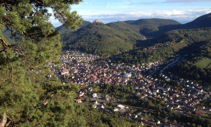 Annweiler am Trifels House | Holiday house Annweiler for 1 - 4 persons with 2 bedrooms - Holiday house