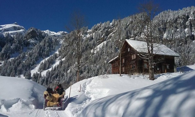 Braunwald Ski Chalet | Holiday house Braunwald for 1 - 11 persons with 7 bedrooms - Farmhouse
