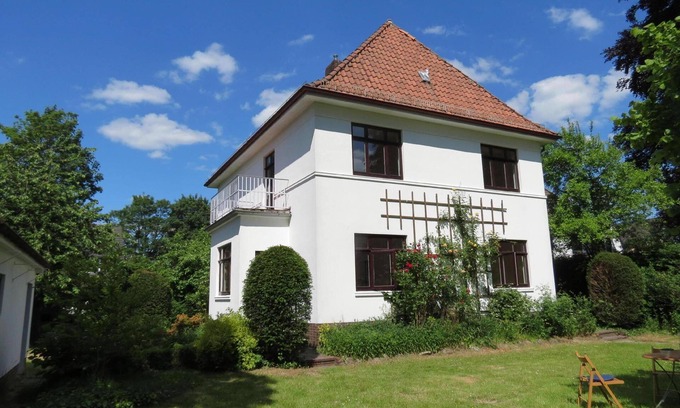 Burglesum House | Holiday house Bremen for 1 - 16 persons with 5 bedrooms - Holiday home