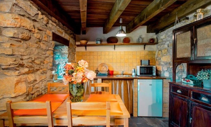 Carucedo House | Holiday house Carucedo for 1 - 5 persons with 2 bedrooms - Holiday house