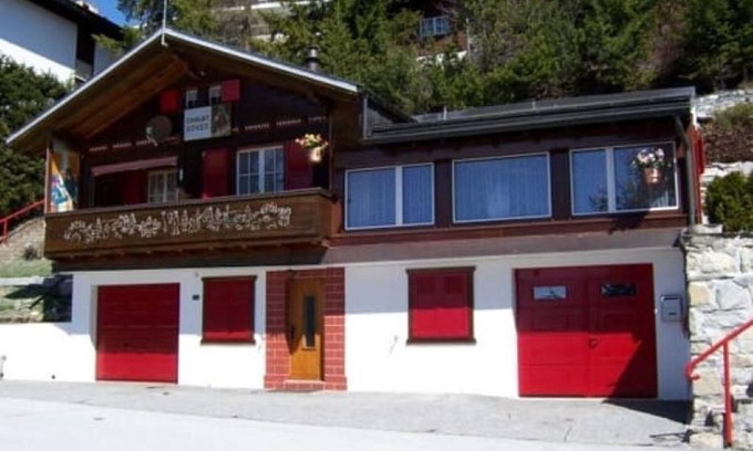 Randogne Ski Chalet | Holiday house Crans-Montana (Ort) for 1 - 7 persons with 3 bedrooms - Detached holiday house