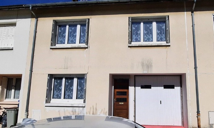 Champagnole House | Holiday house Champagnole for 1 - 6 persons with 3 bedrooms - Row house