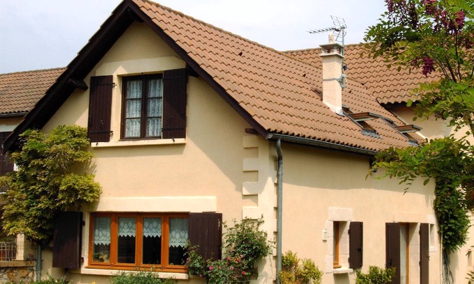 Saint-Cybranet House | Holiday house Domme for 1 - 6 persons with 2 bedrooms - Row house