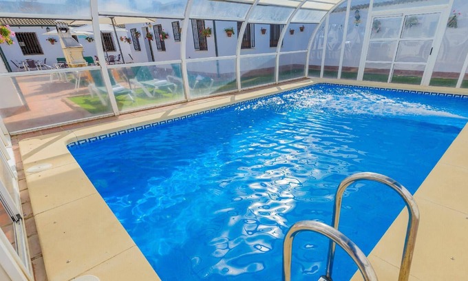 Rivero de Posadas House | Holiday house Rivero de Posadas for 10 - 20 persons with 10 bedrooms - Holiday house
