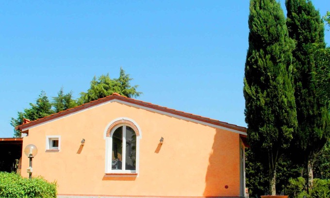 Cascina House | Holiday house for 4 people between Pisa and Lucca only 20 minutes from the sea