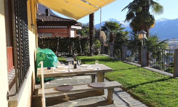 Gordola House | Holiday house Gordola for 1 - 4 persons with 2 bedrooms - Holiday home