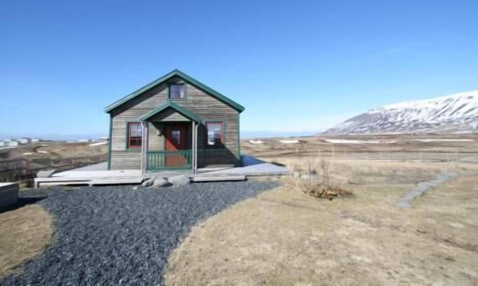 Hofsos House | Holiday house Hofsós for 1 - 5 persons with 2 bedrooms - Holiday home