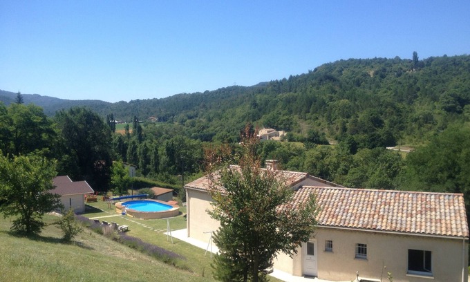 Aouste-sur-Sye House | HOLIDAY HOUSE In the Drôme Provençale