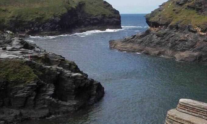 Treknow House | Holiday house in quiet village close to the best beach in North Cornwall