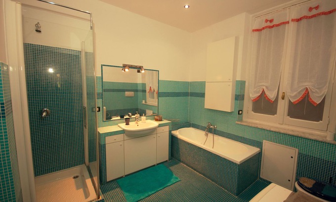 Castelletto Apartment | Holiday House in the center of Genoa, in a refined and relaxing environment