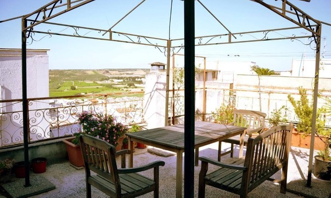 Canosa di Puglia House | Holiday house Canosa di Puglia for 1 - 5 persons with 3 bedrooms - Holiday home