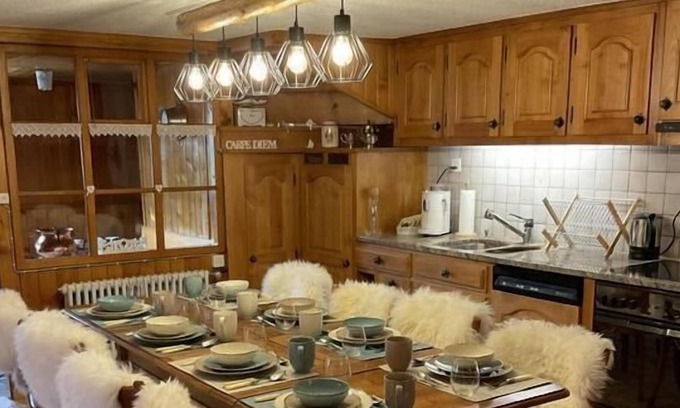 Jaun Ski Chalet | Holiday house Jaun for 8 persons with 4 bedrooms - Holiday house