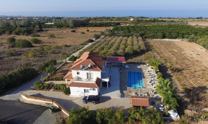 Tala House | Holiday house Kissonerga for 1 - 10 persons with 5 bedrooms - Holiday house