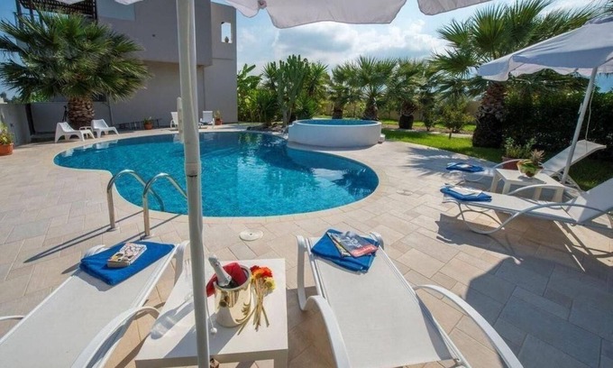 Tingaki House | Holiday house Kos (Stadt) for 1 - 12 persons with 4 bedrooms - Holiday house