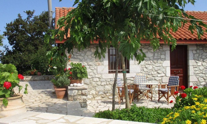 Fokiano House | Holiday house Leonidhion for 1 - 5 persons with 2 bedrooms - Holiday house