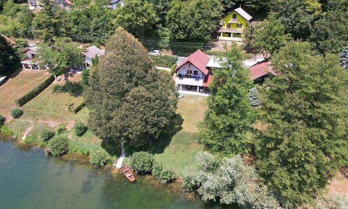 Ozalj Villa | Holiday House Lucija by Villas Guide
