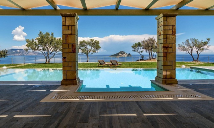 Limni Keri House | Holiday house Mouzaki for 1 - 8 persons with 3 bedrooms - Holiday house