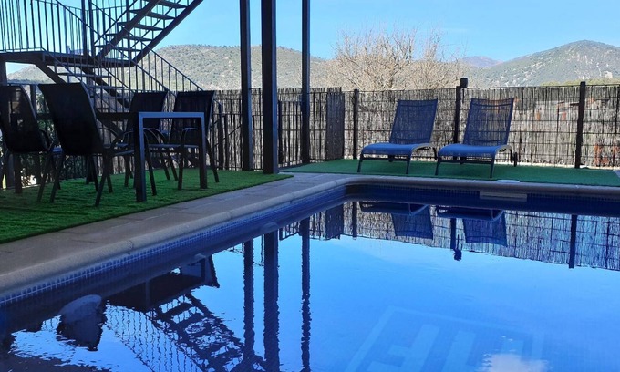 Navas de Estena House | Holiday house Navas de Estena for 1 - 6 persons with 2 bedrooms - Holiday house