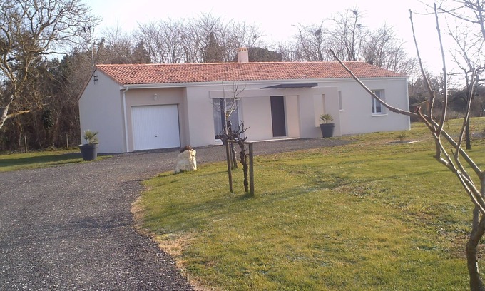 Champagnolles House | Holiday house near royan and antilles