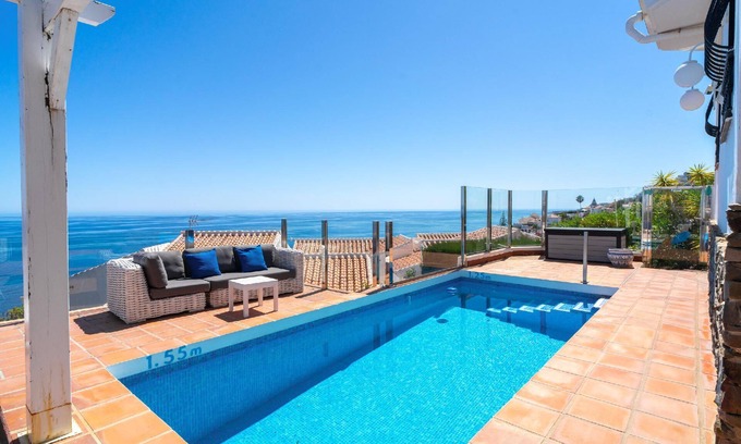 Punta Lara House | Holiday house Nerja for 1 - 6 persons with 3 bedrooms - Holiday home