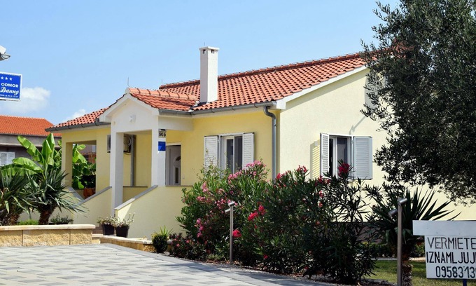 Dobropoljana House | Holiday house Nevidane for 1 - 5 persons with 3 bedrooms - Holiday house