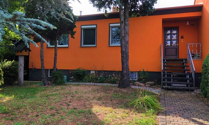 Hosena House | Holiday house on the meadow path
