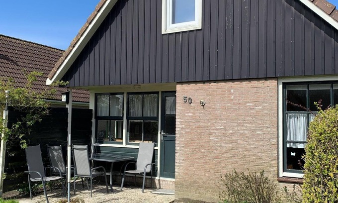 Oudeslius House | Holiday house Oudesluis for 1 - 6 persons with 3 bedrooms - Holiday house