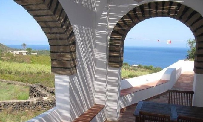 Kamma House | Holiday house Pantelleria for 1 - 4 persons with 2 bedrooms - Holiday home