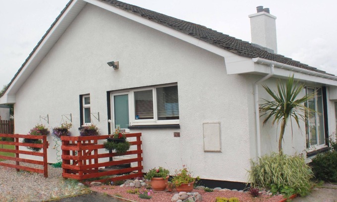 Stornoway House | Holiday house Plasterfield for 1 - 4 persons with 2 bedrooms - Twin house