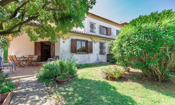 Porto Recanati House | Holiday house Porto Recanati for 1 - 8 persons with 4 bedrooms - Holiday home