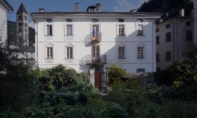 Poschiavo Other | Holiday house Poschiavo for 1 - 6 persons with 3 bedrooms - Castle