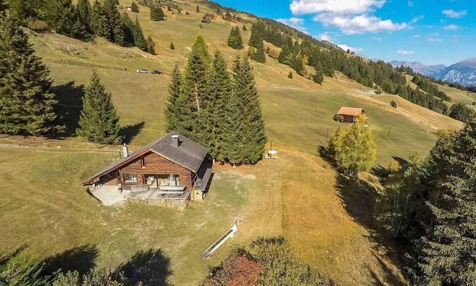 Sarn Ski Chalet | Holiday house Präz for 1 - 6 persons with 3 bedrooms - Holiday house