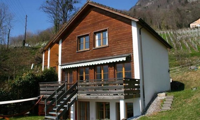 Mitloedi House | Holiday house Quinten for 1 - 5 persons with 3 bedrooms - Holiday home
