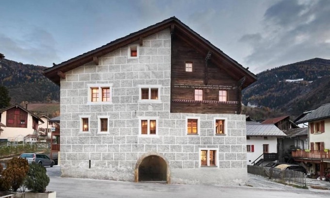 Noes House | Holiday house Réchy for 1 - 6 persons with 3 bedrooms - Historical building