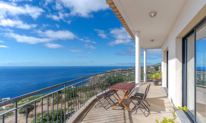 Tabua House | Holiday house Ribeira Brava for 1 - 6 persons with 3 bedrooms - Holiday house