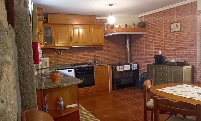 Oliveira de Frades House | Holiday house Ribeiradio for 1 - 8 persons with 4 bedrooms - Holiday home