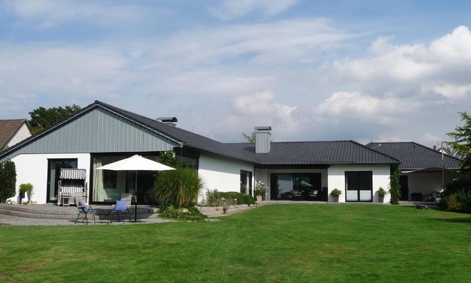 Rodewald-Mittlere Bauerschaft House | Holiday house Rodewald for 1 - 6 persons with 3 bedrooms - Holiday home