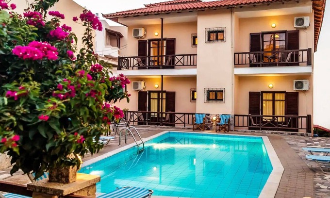 Roussospiti House | Holiday house Roussospiti for 1 - 22 persons with 6 bedrooms - Holiday apartment in one or multi-fam