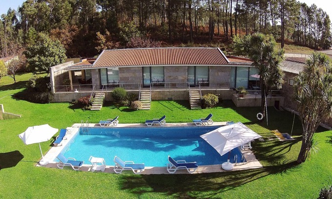 Rubiaes House | Holiday house Rubiães for 1 - 12 persons with 6 bedrooms - Holiday house