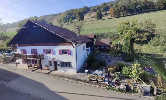 Clos du Doubs House | Holiday house Seleute for 1 - 25 persons with 6 bedrooms - Detached holiday house