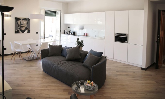 La Spezia Historic Centre Apartment | HOLIDAY HOUSE SEVENTH FLOOR