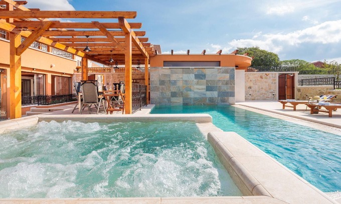 Bicine House | Holiday house Skradin for 1 - 6 persons with 3 bedrooms - Holiday house